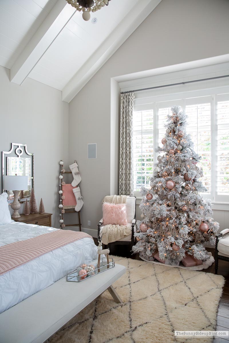 Bedroom Christmas Decor (Sunny Side Up)