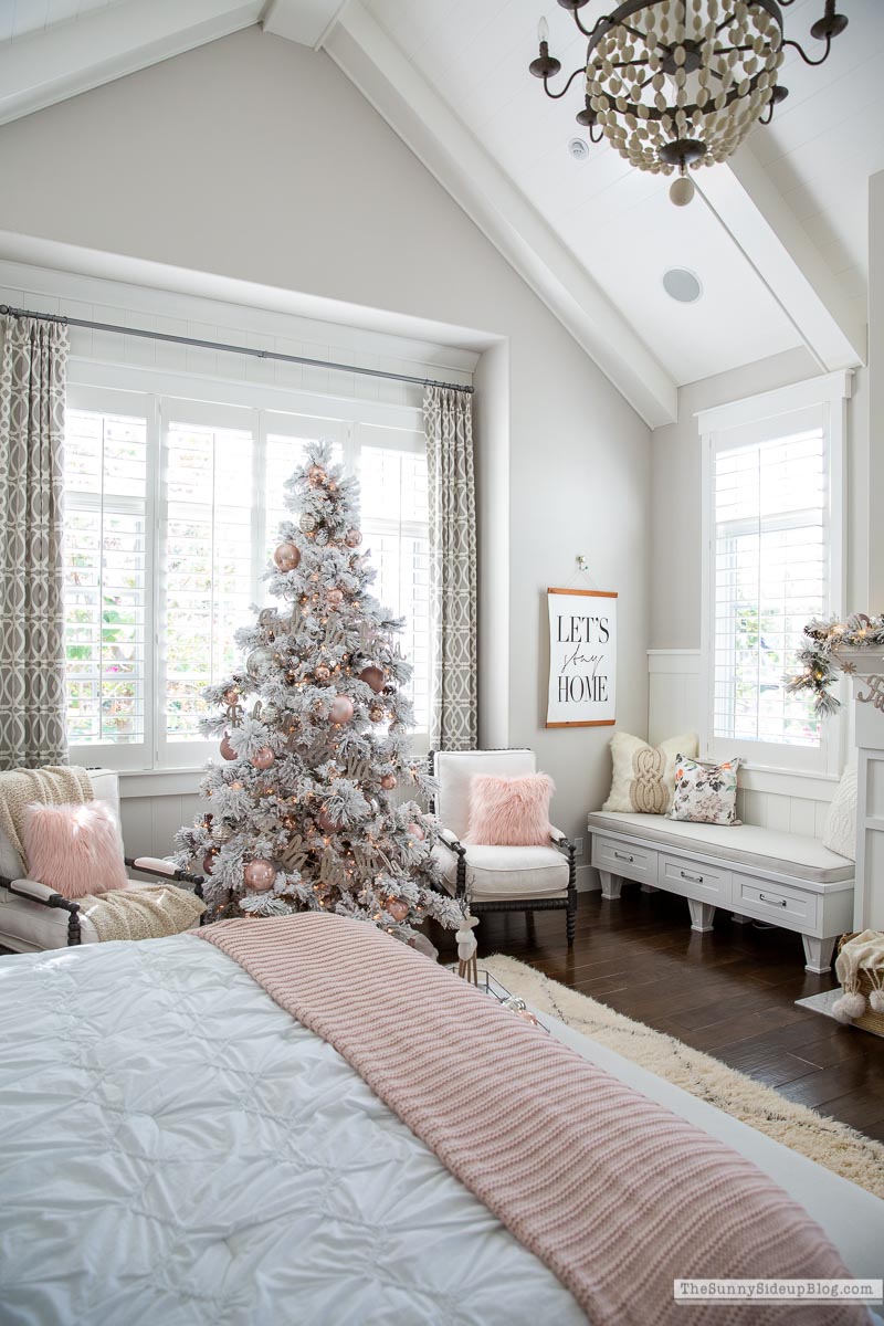 Bedroom Christmas Decor (Sunny Side Up)