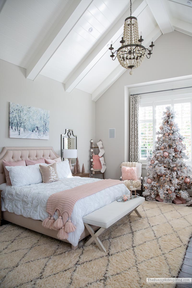 Bedroom Christmas Decor (Sunny Side Up)