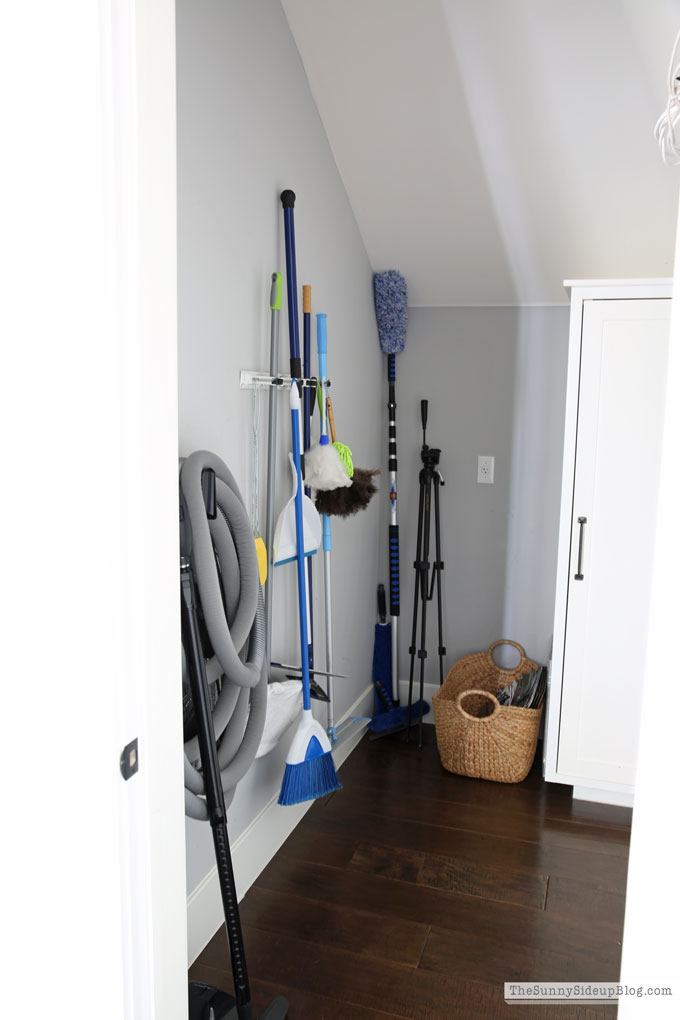 Organized Cleaning Closet - The Sunny Side Up Blog