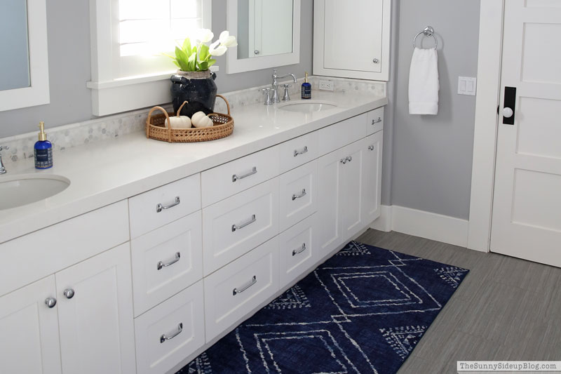 Bathroom Rugs for Spring! - The Sunny Side Up Blog