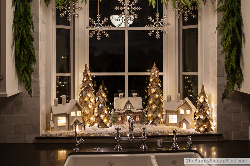 2021 Holiday Planner &amp; Favorite Christmas Decor! - The Sunny Side 