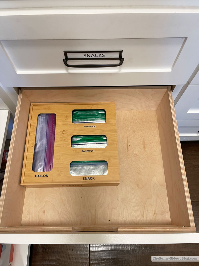 Organized Pantry and Ziploc Bag Drawer - The Sunny Side Up Blog