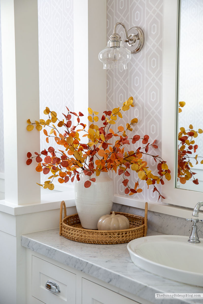 Fall Bathroom Counter Decor, dining-delight.blogspot.ca/