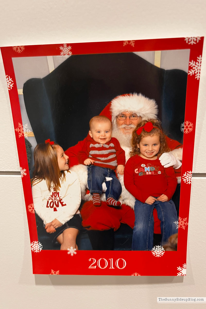 Santa Picture Wall (Sunny Side Up)