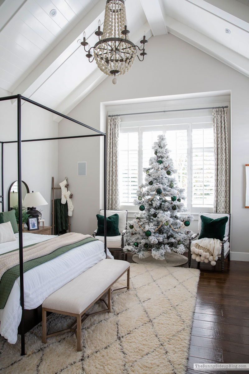 Christmas Master Bedroom (Sunny Side Up)