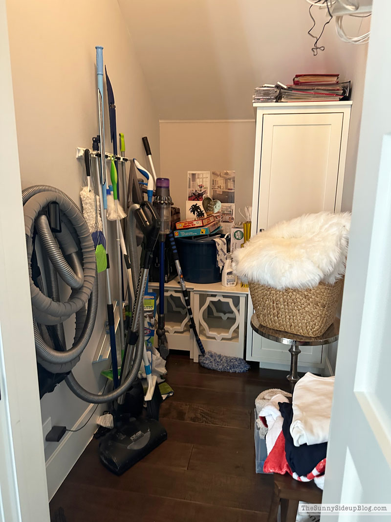 Organized Cleaning Closet - The Sunny Side Up Blog