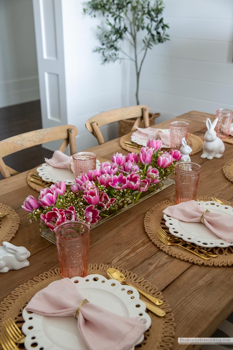 Spring Easter Table (Sunny Side Up)