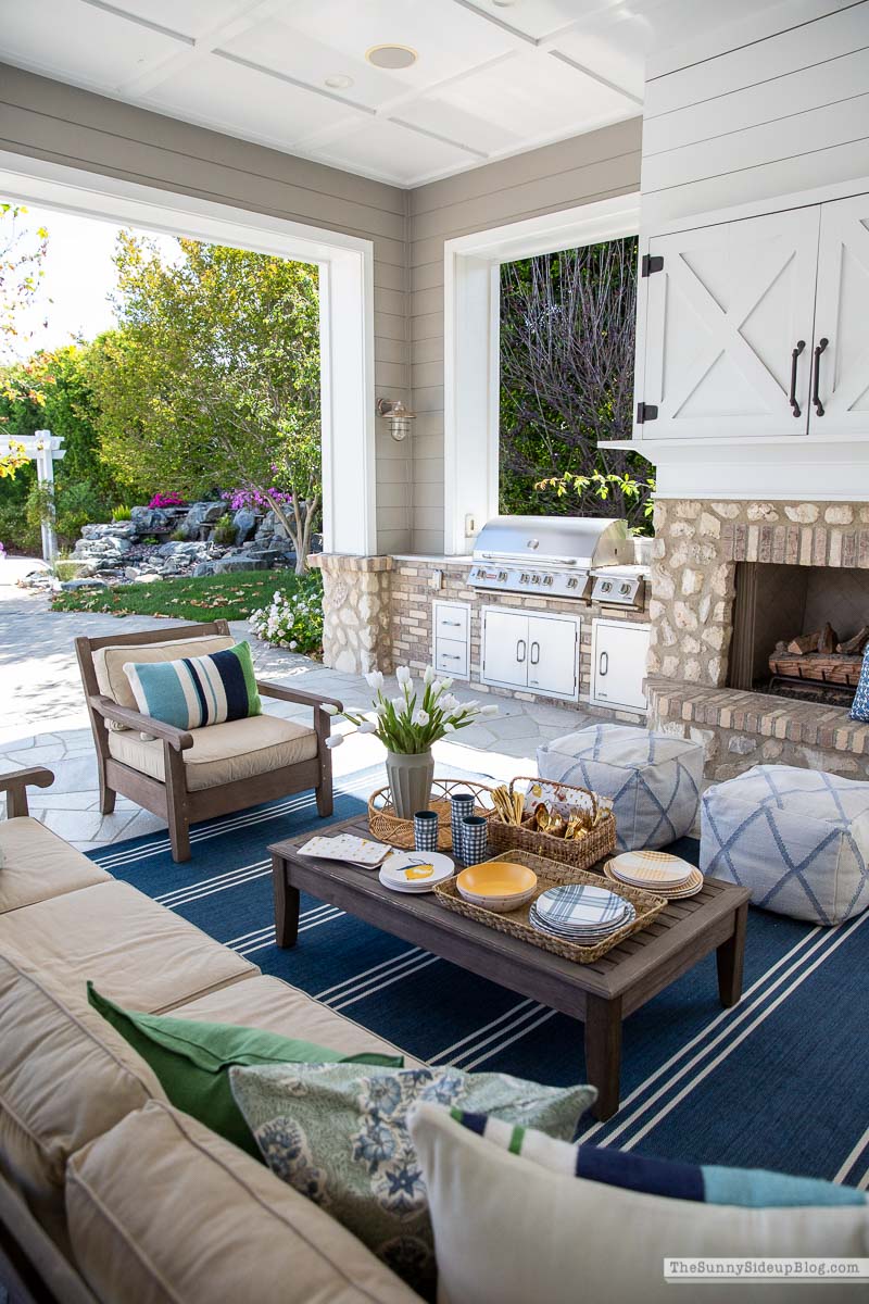 Outdoor Entertaining (Sunny Side Up)