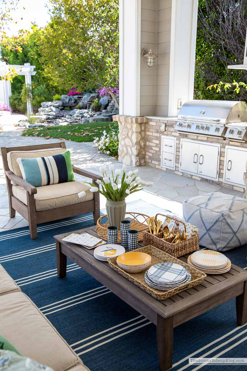 Outdoor Entertaining (Sunny Side Up)