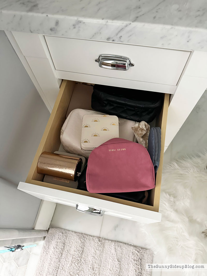 Organized Bathroom Drawers - The Sunny Side Up Blog