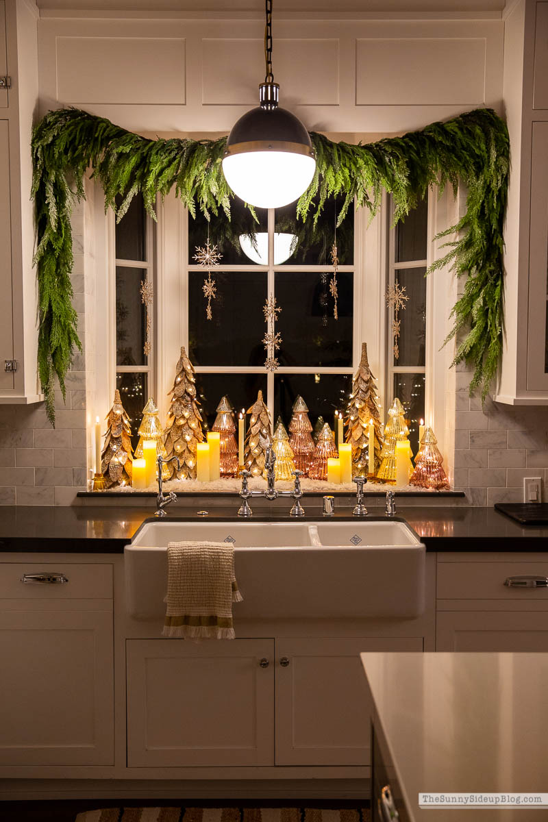 Christmas Kitchen (Sunny Side Up)