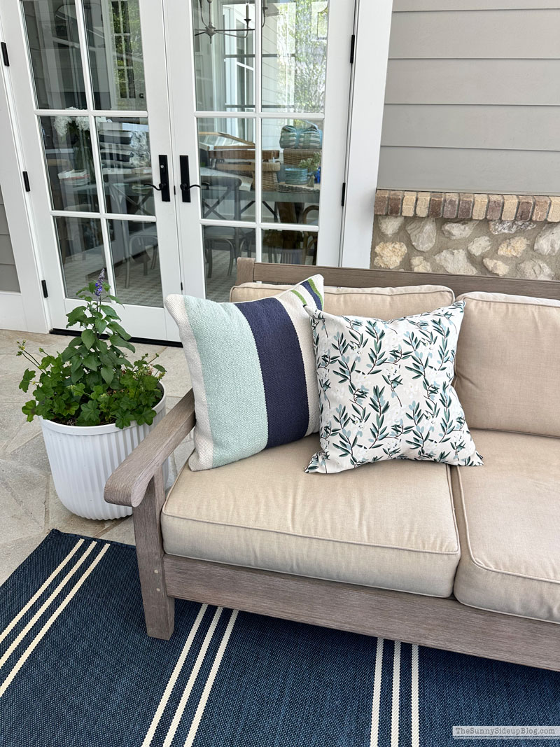 Outdoor Pillows (Sunny Side Up)