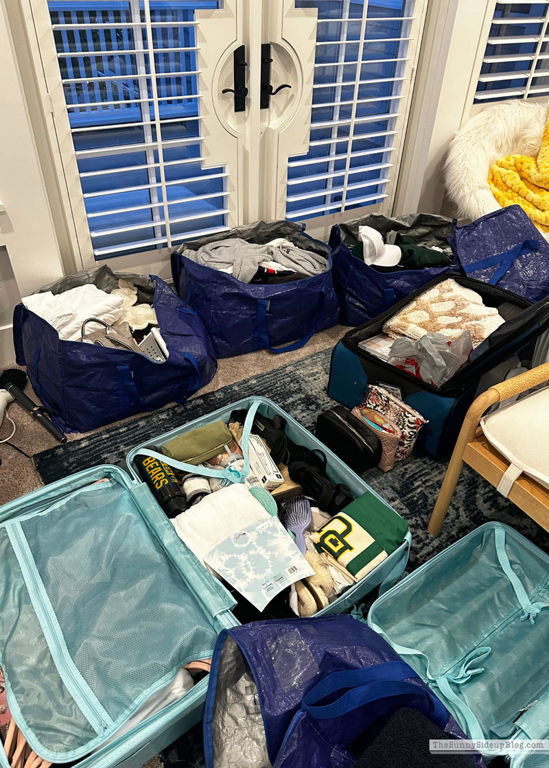 College Packing List/Tips (Sunny Side Up)