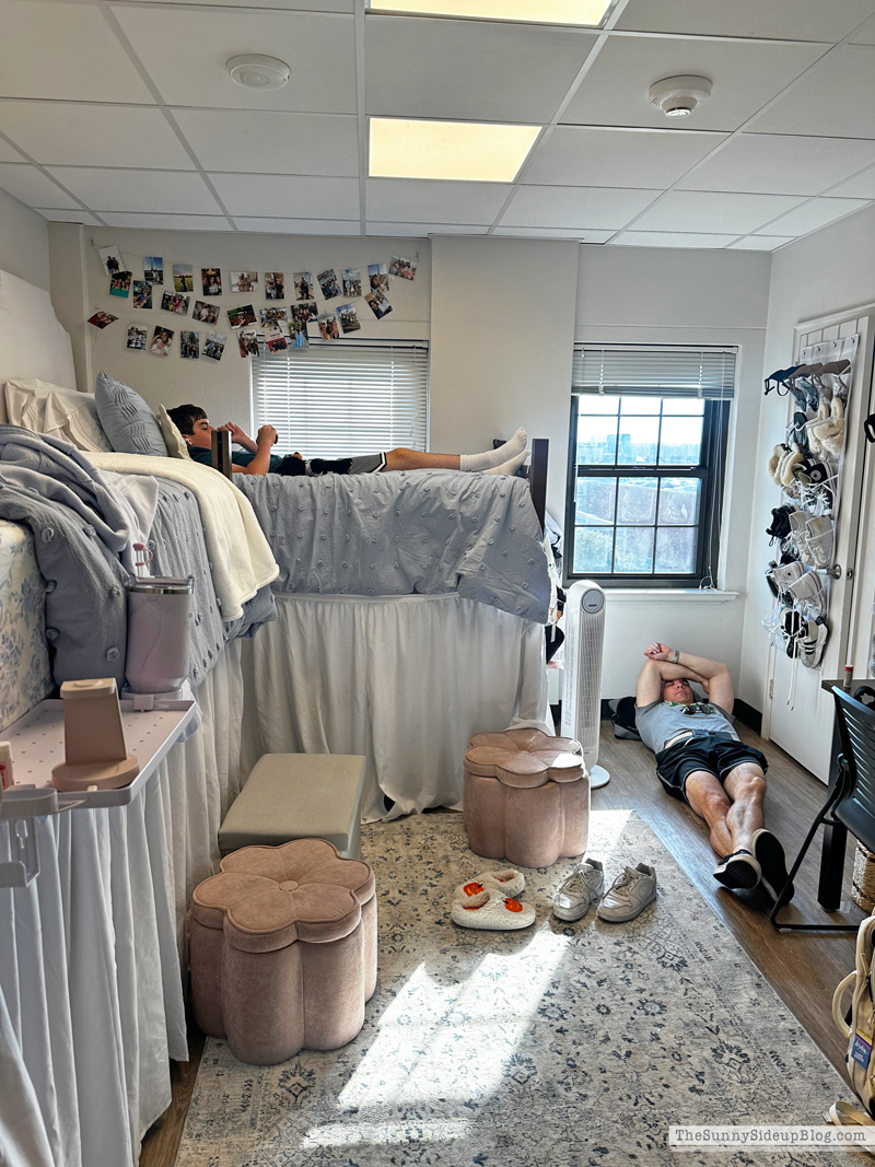 College Packing List/Tips (Sunny Side Up)