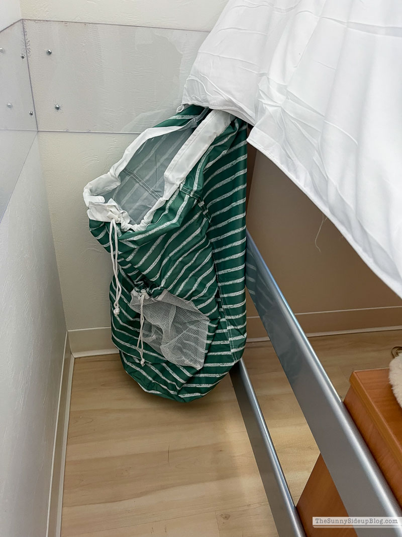 College Packing List/Tips (Sunny Side Up)