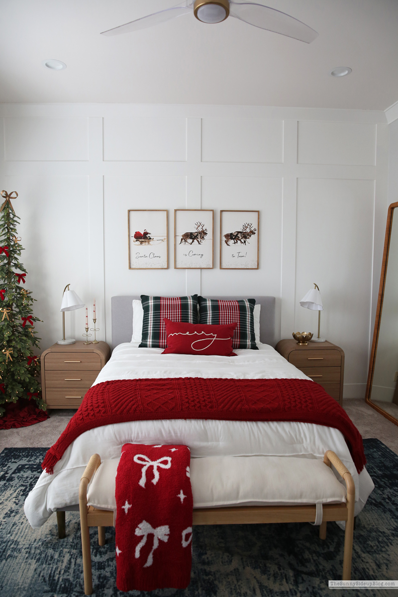 Christmas Bedroom (Sunny Side Up)