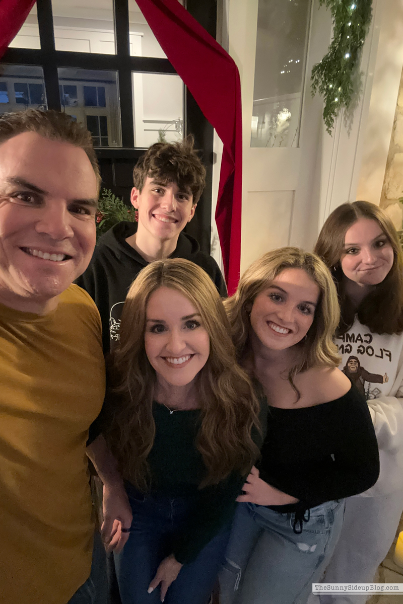 2025 Christmas Home Tour (Sunny Side Up)