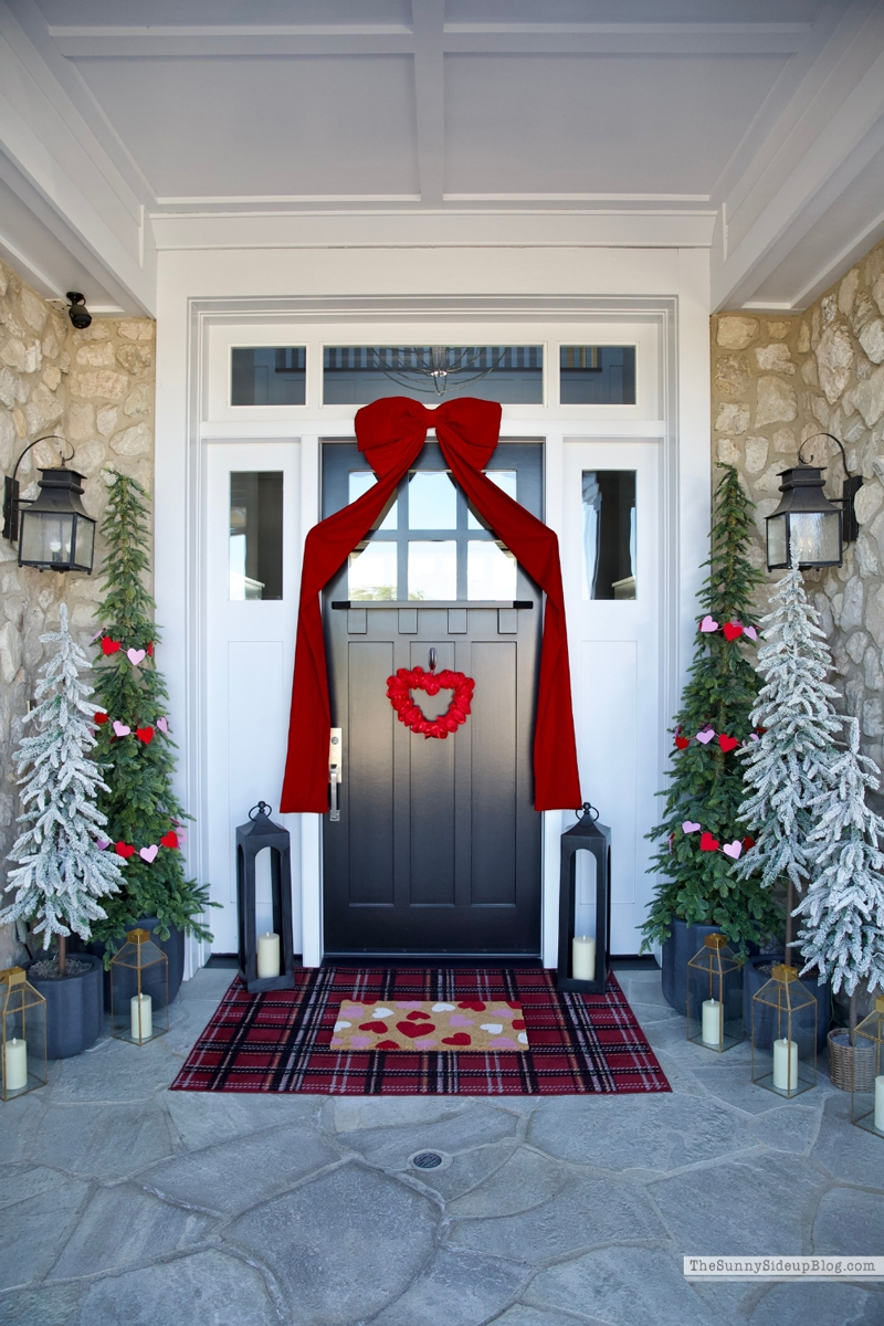 Holiday Porch (Sunny Side Up)