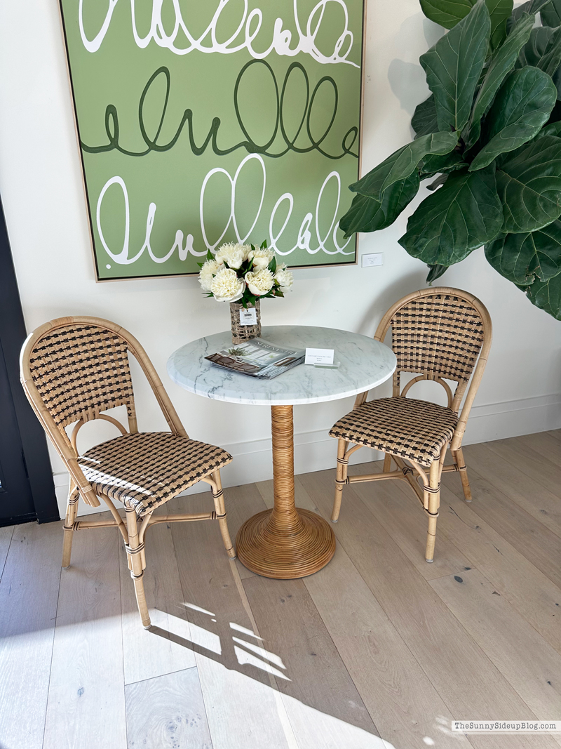 Spring Easter Table (Sunny Side Up)