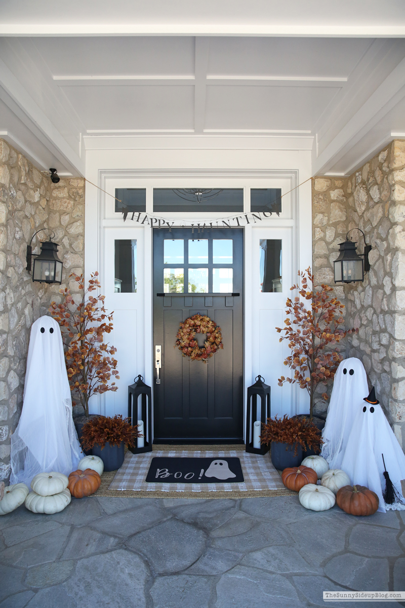 Fall/Halloween Porch Ideas (Sunny Side Up)