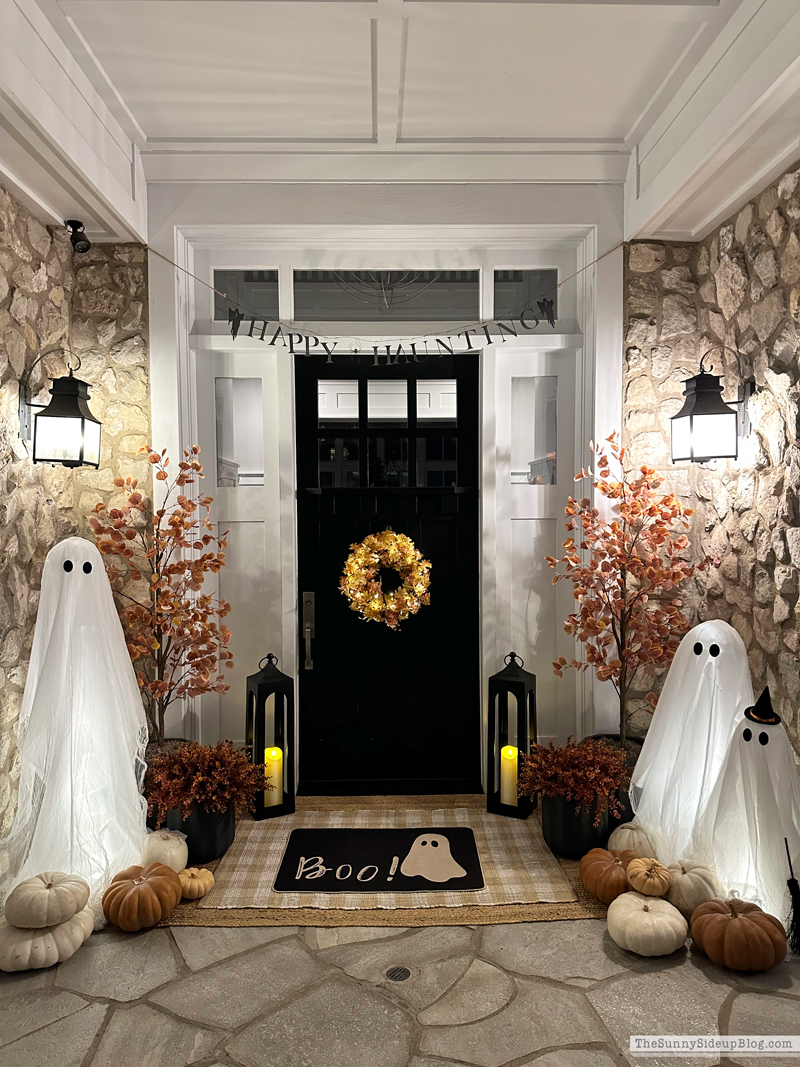Fall/Halloween Porch Ideas (Sunny Side Up)