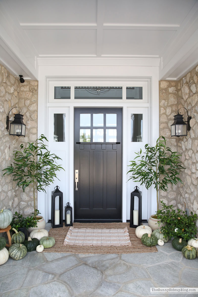 Fall/Halloween Porch Ideas (Sunny Side Up)