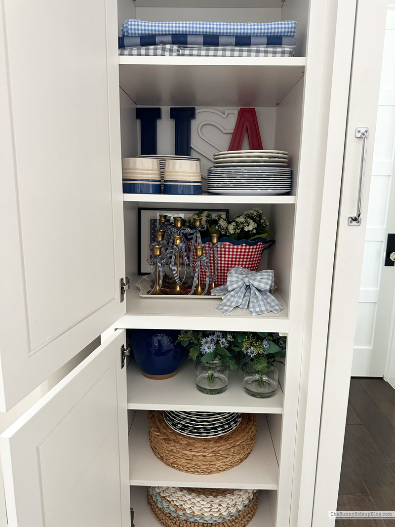 Organized Summer Decor (Sunny Side Up)