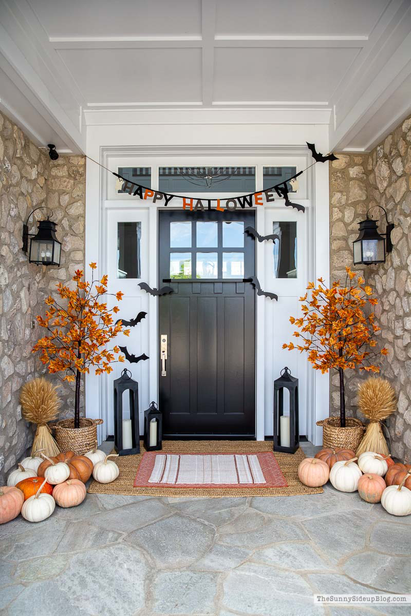 Fall/Halloween Porch Ideas (Sunny Side Up)