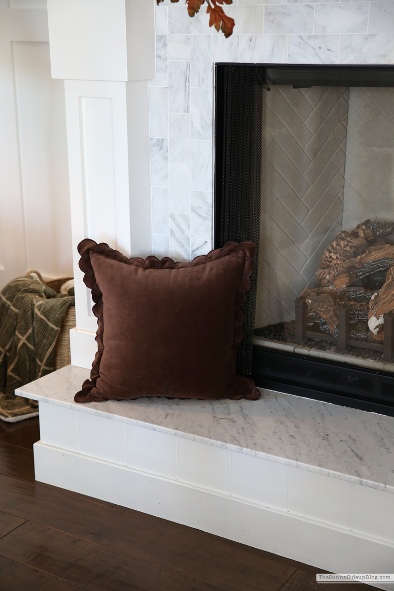 Cozy Fall Mantel (Sunny Side Up)