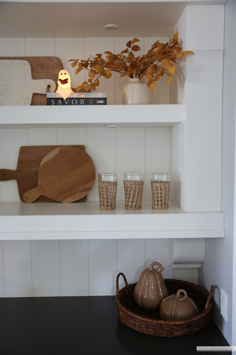 A touch of Fall in the kitchen (Sunny Side Up)